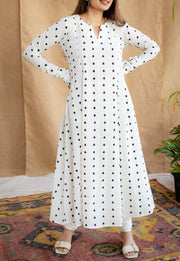 Tashi Off-White Anarkali Set